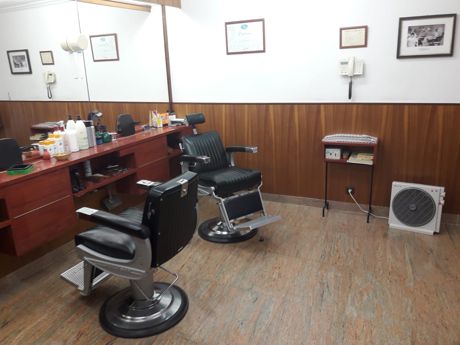 /images/peluqueria-2.jpg